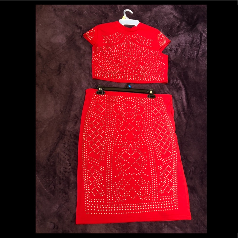 Women 2 piece set